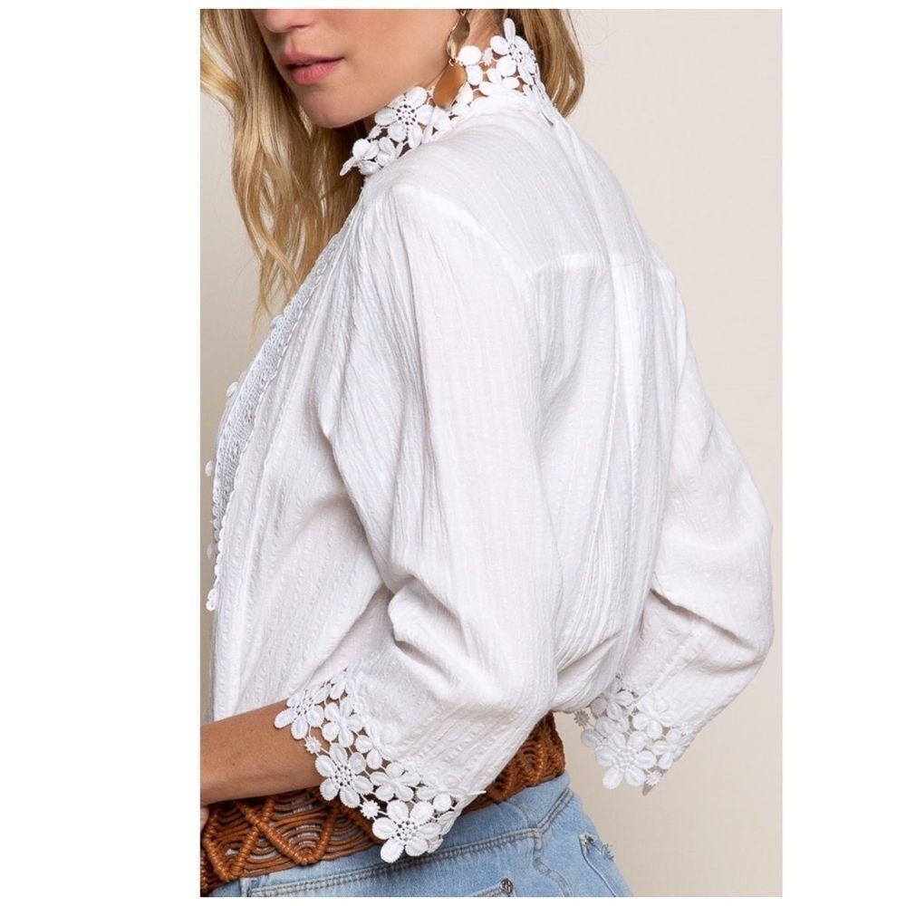 IVORY Floral Lace Mock Neck Blouse Flared Sleeves - Picture 9 of 14